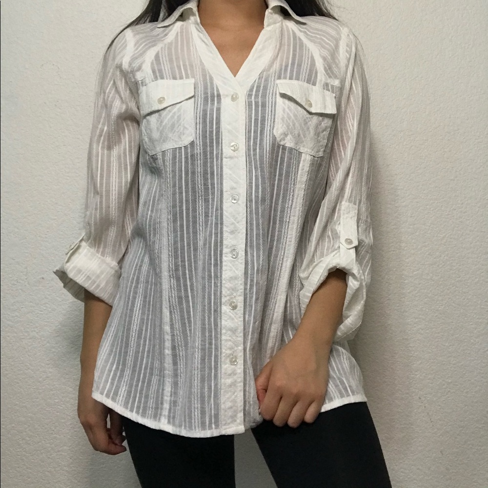 🌱 Eden & Olivia | Shear White Button Up Top